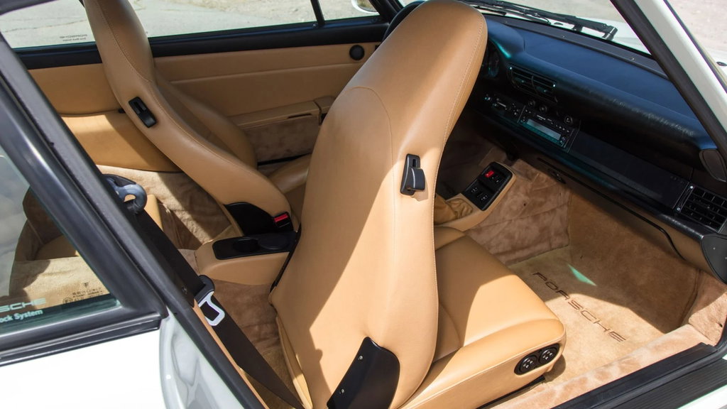 Porsche 993 Carrera 4S