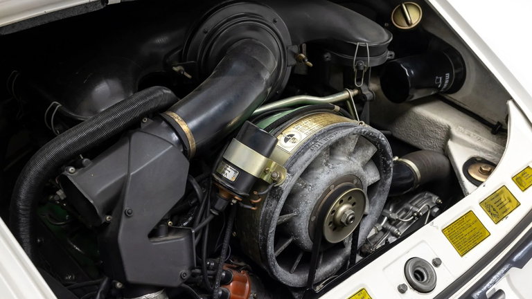 Porsche 911 E