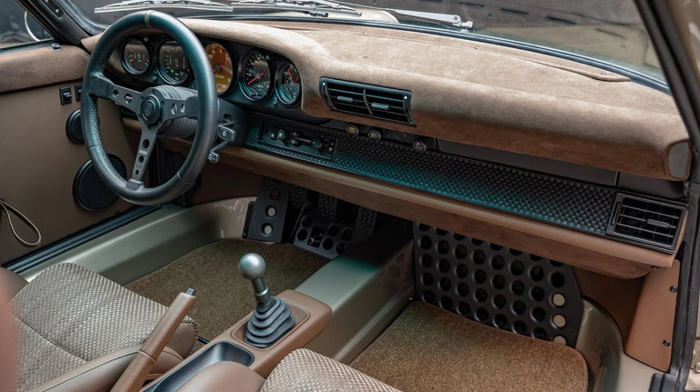 Porsche 911 Backdate