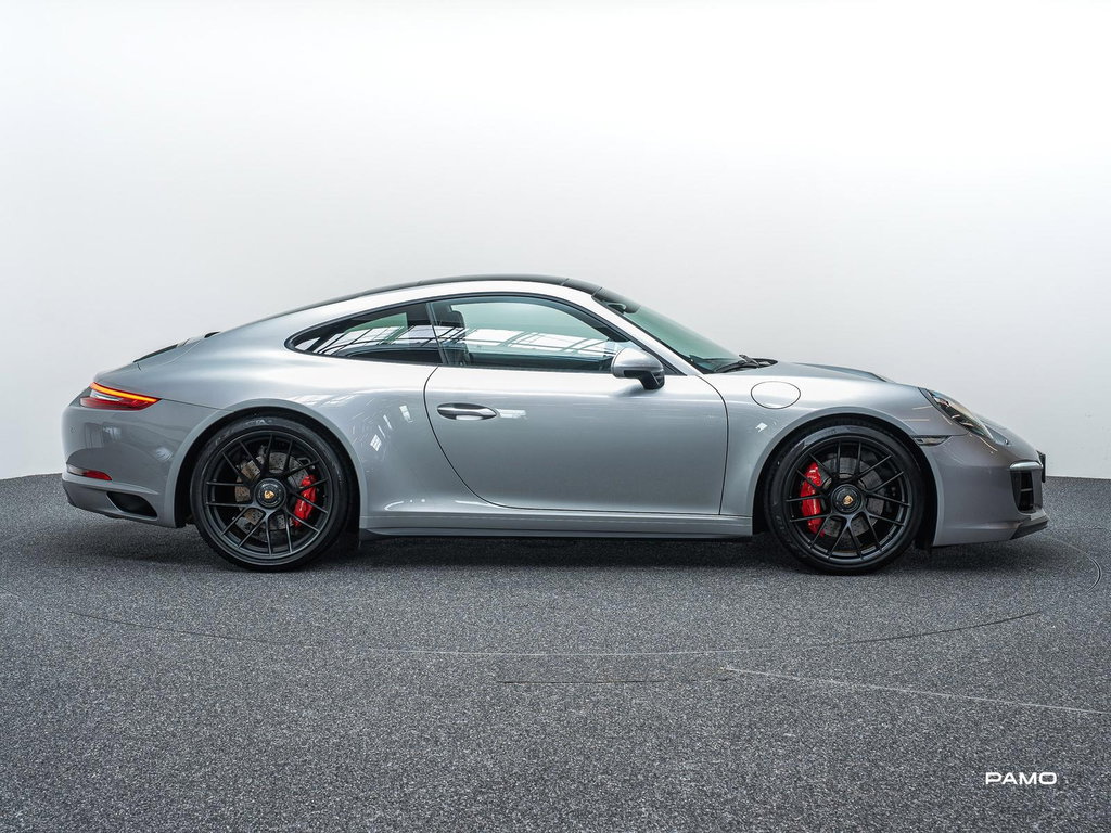 Porsche 991.2 Carrera 4 GTS
