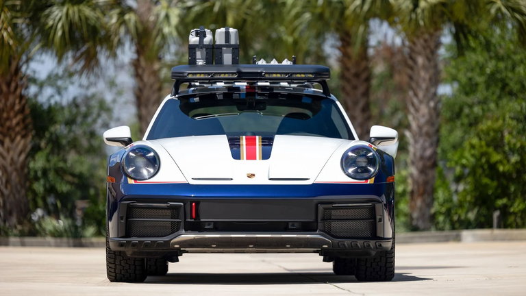 Porsche 911 Dakar