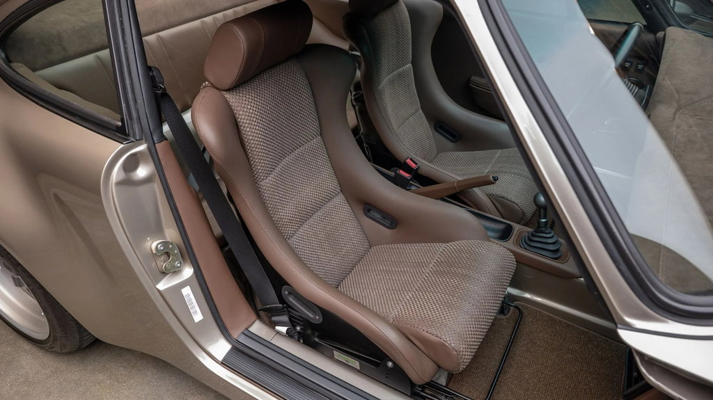 Porsche 911 Backdate