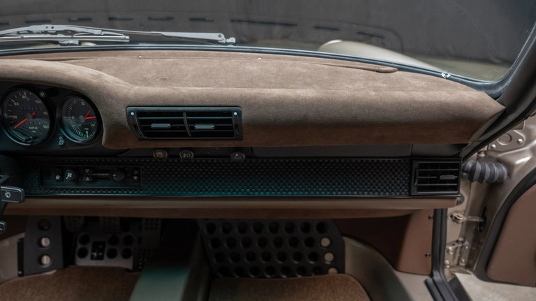 Porsche 911 Backdate