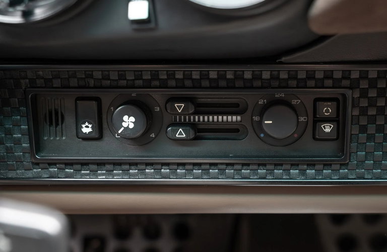 Porsche 911 Backdate