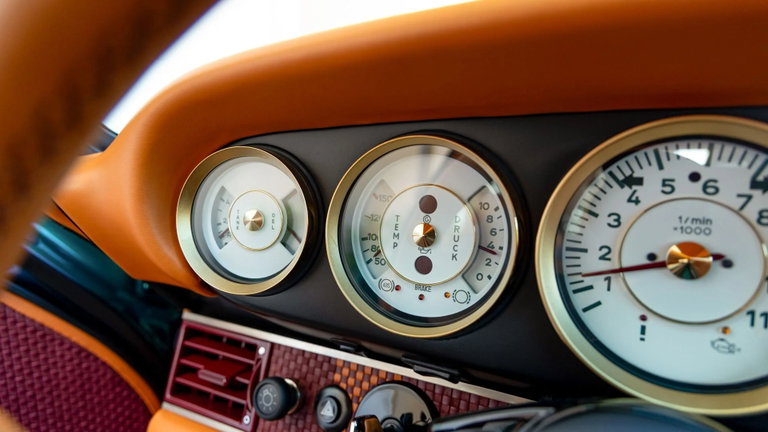 Porsche 911 Reimagined by Singer