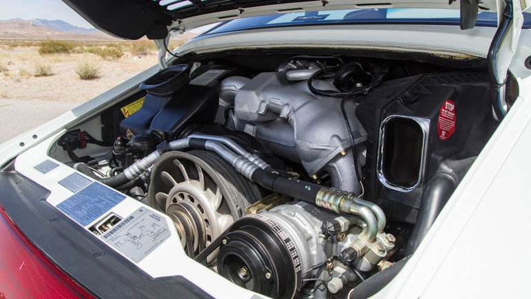 Porsche 993 Carrera 4S