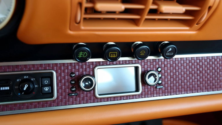Porsche 911 Reimagined by Singer