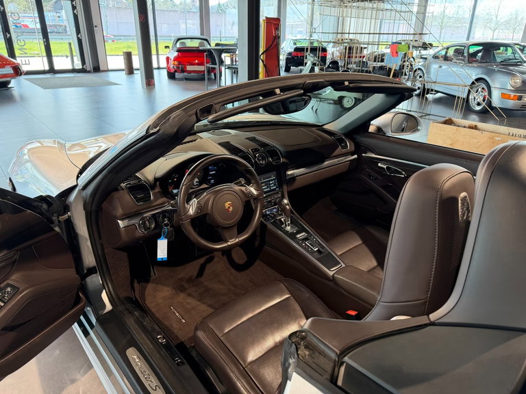 Porsche 981 Boxster S