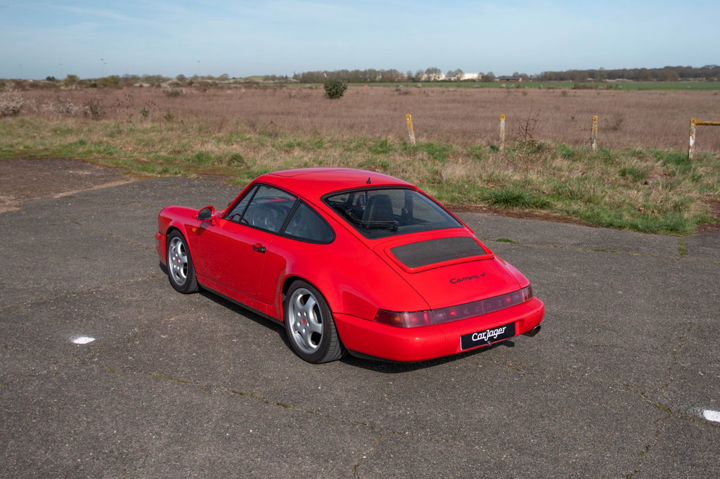 Porsche 964 Carrera 4