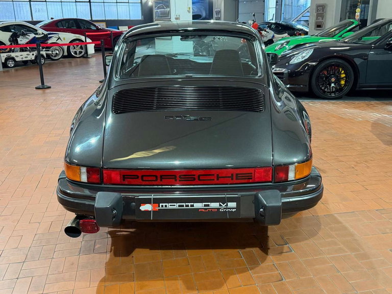 Porsche 911 SC
