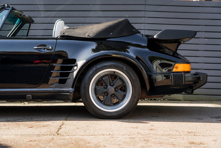Porsche 911 Carrera 3.2 Supersport