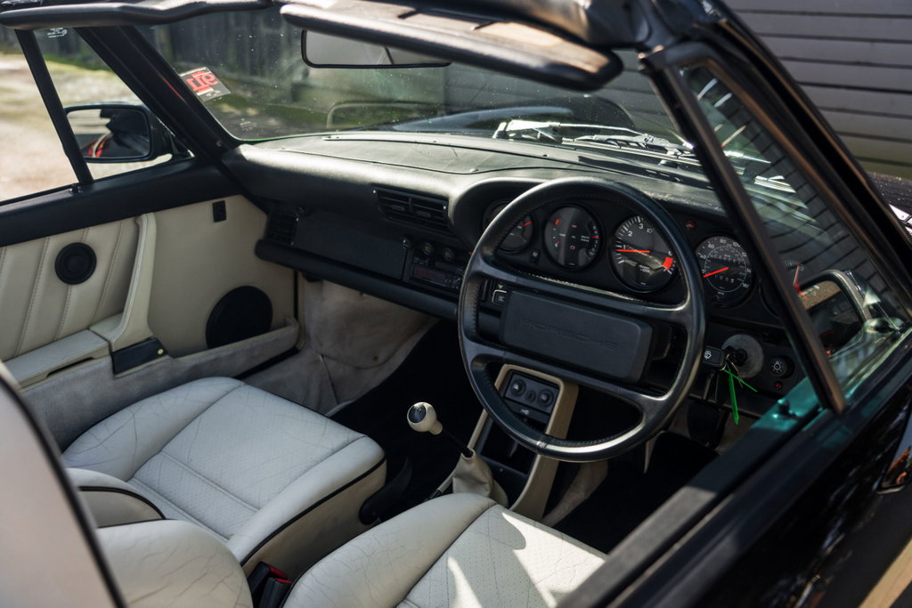 Porsche 911 Carrera 3.2 Supersport