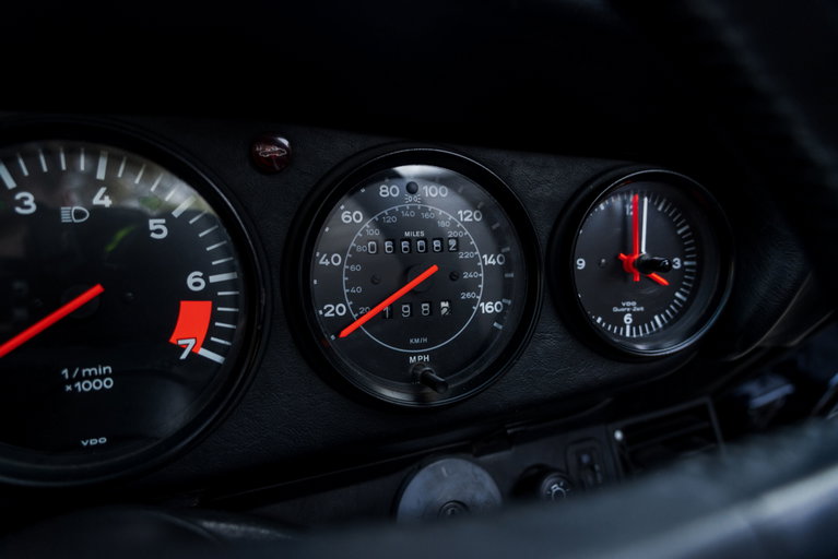 Porsche 911 Carrera 3.2 Supersport
