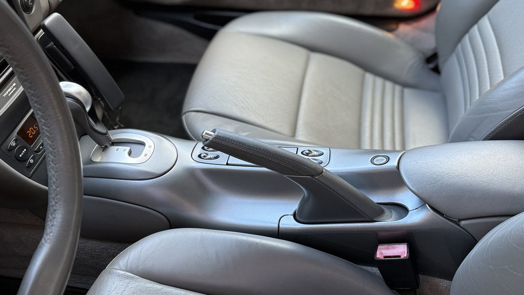 Porsche 996 Carrera 4