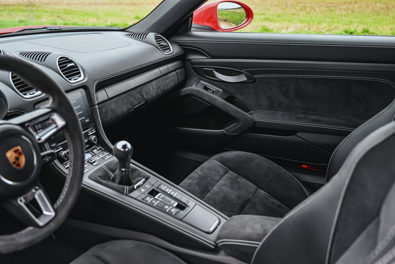 Porsche 718 Spyder