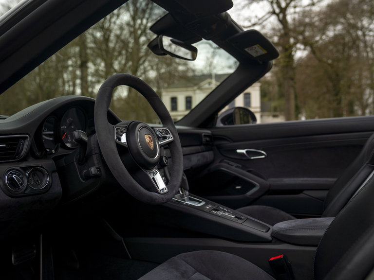Porsche 991.2 Carrera 4 GTS