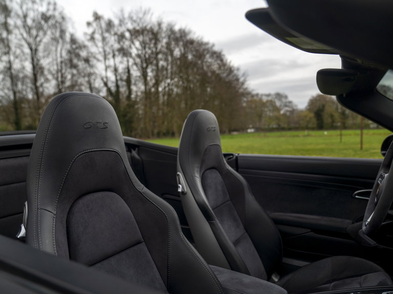 Porsche 991.2 Carrera 4 GTS