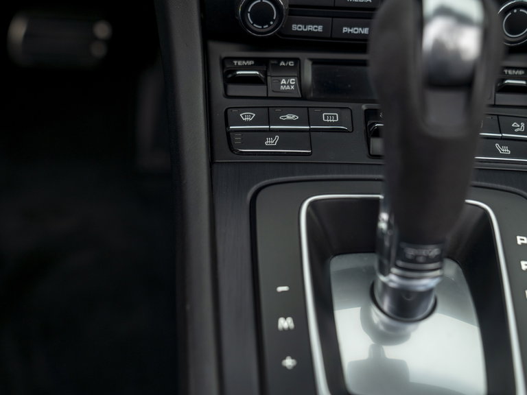 Porsche 991.2 Carrera 4 GTS