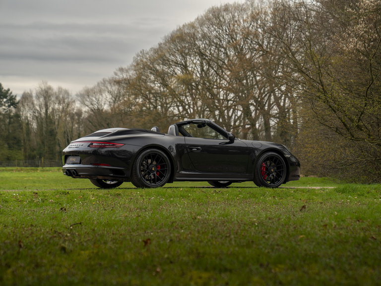 Porsche 991.2 Carrera 4 GTS