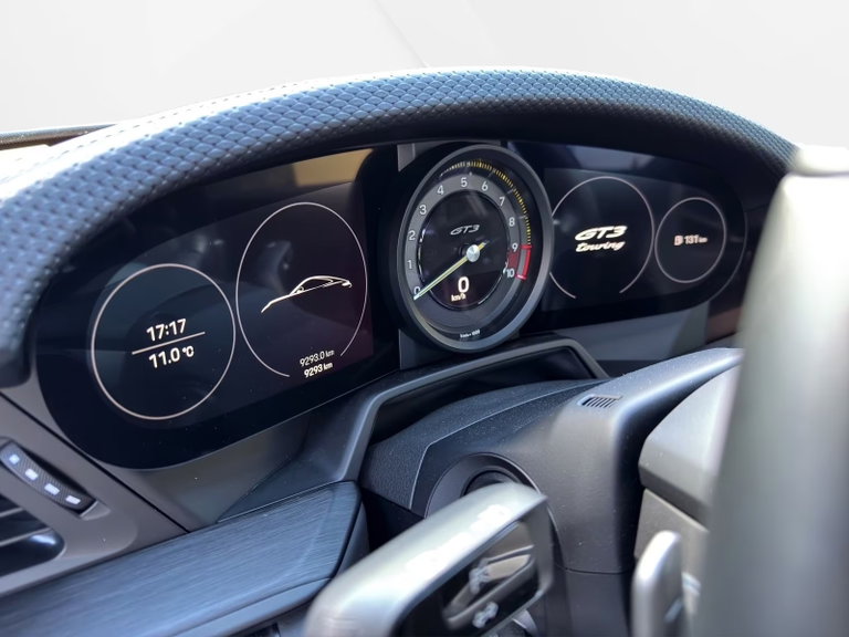 Porsche 992 GT3 Touring