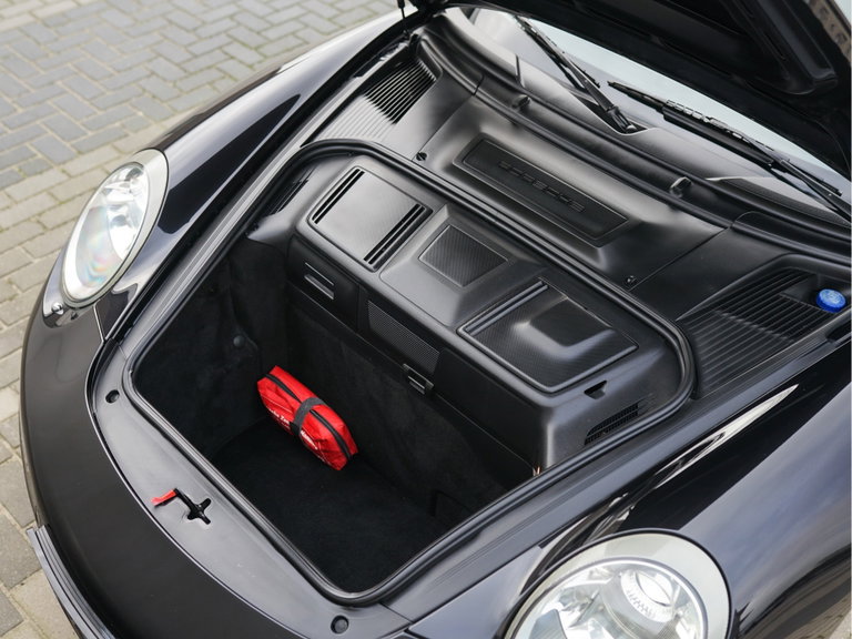 Porsche 997 Carrera 4