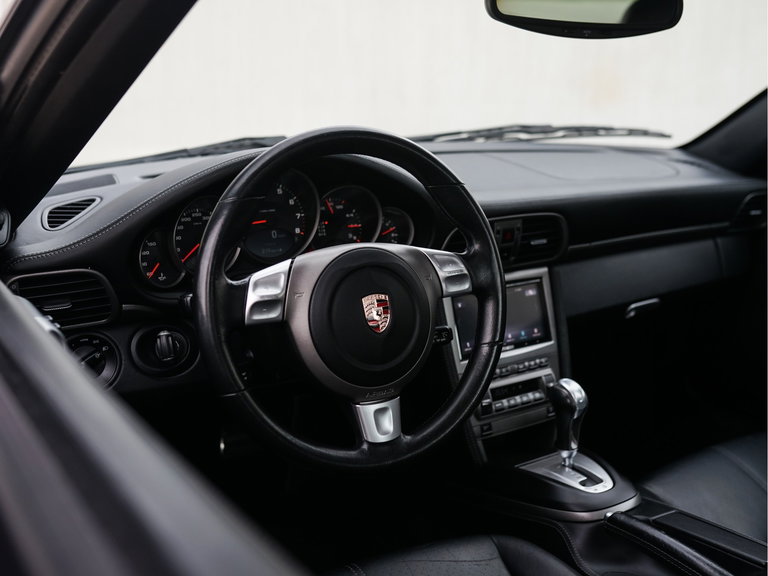 Porsche 997 Carrera 4