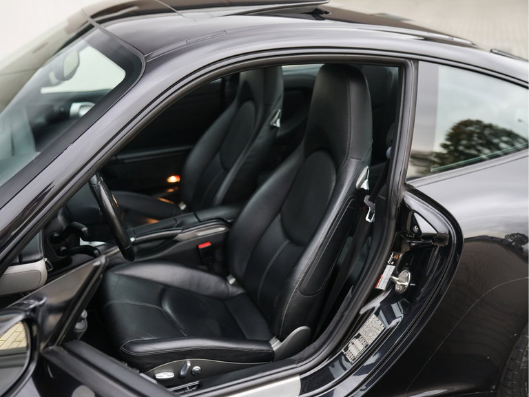 Porsche 997 Carrera 4