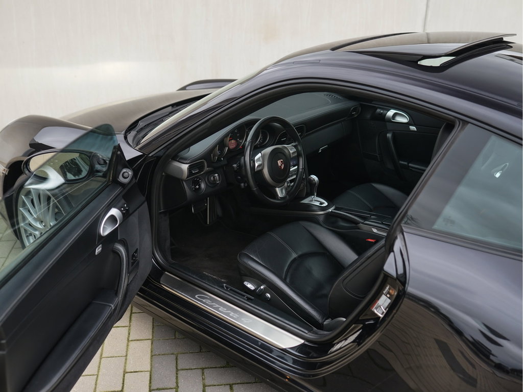 Porsche 997 Carrera 4