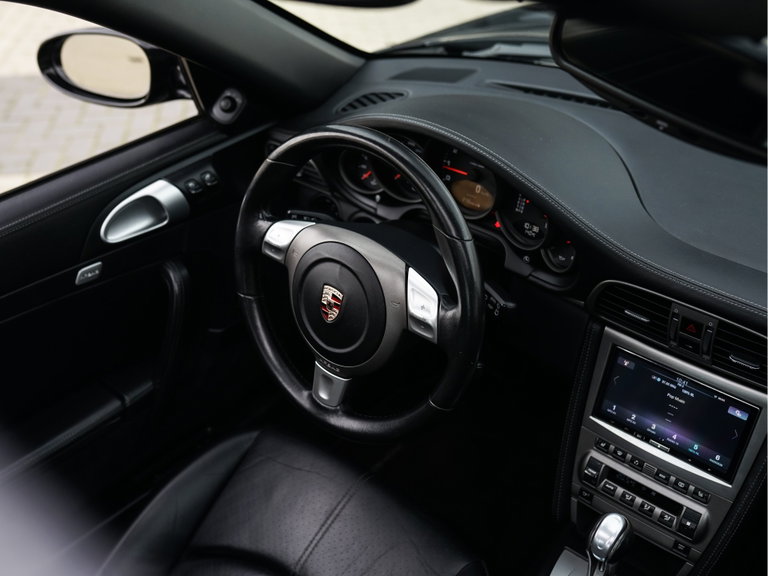 Porsche 997 Carrera 4