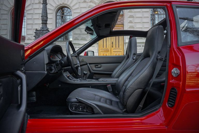 Porsche 944 Turbo Coupé