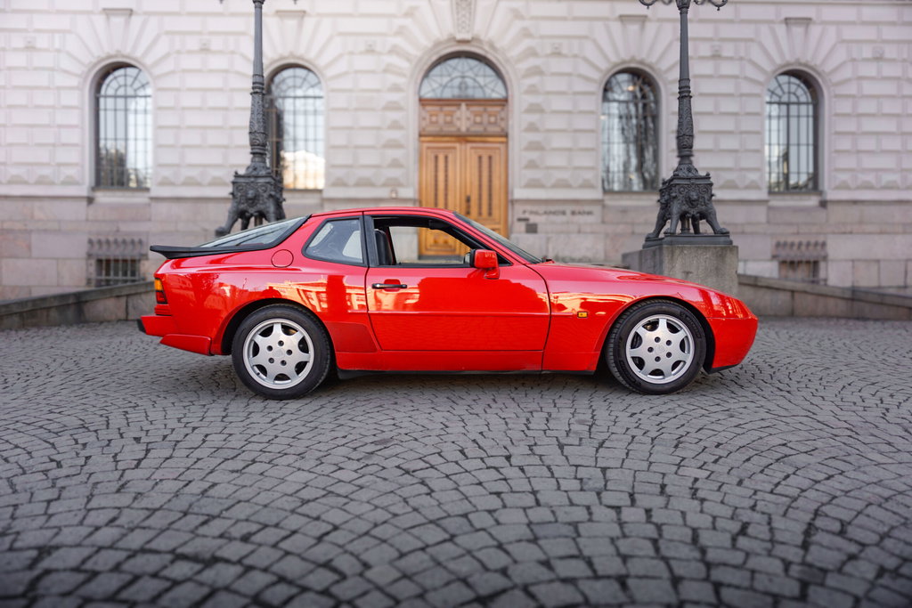Porsche 944 Turbo Coupé