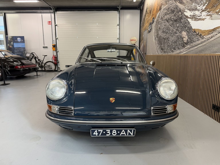 Porsche 912