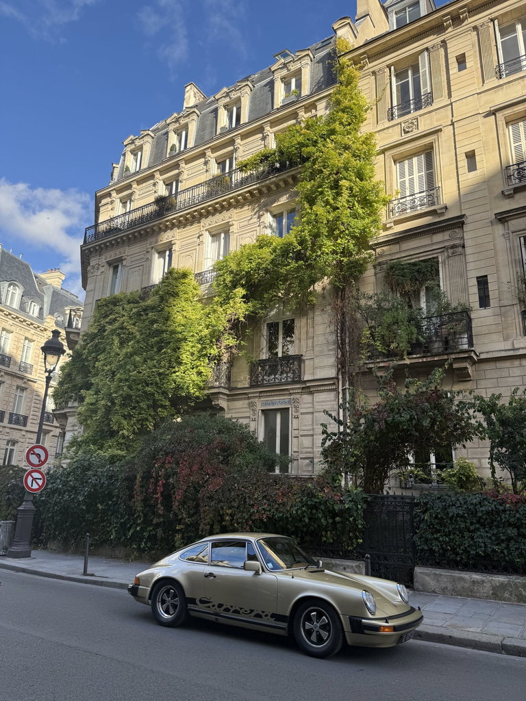 Porsche 911 Carrera 3.0