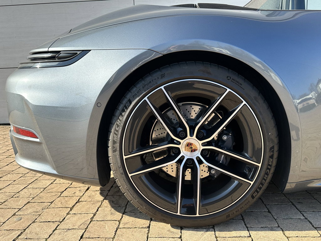 Porsche 992.2 Carrera