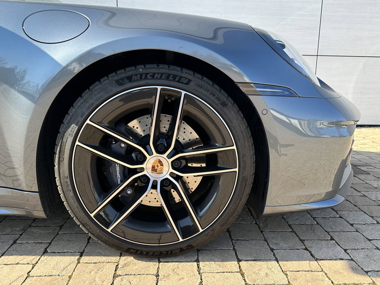 Porsche 992.2 Carrera