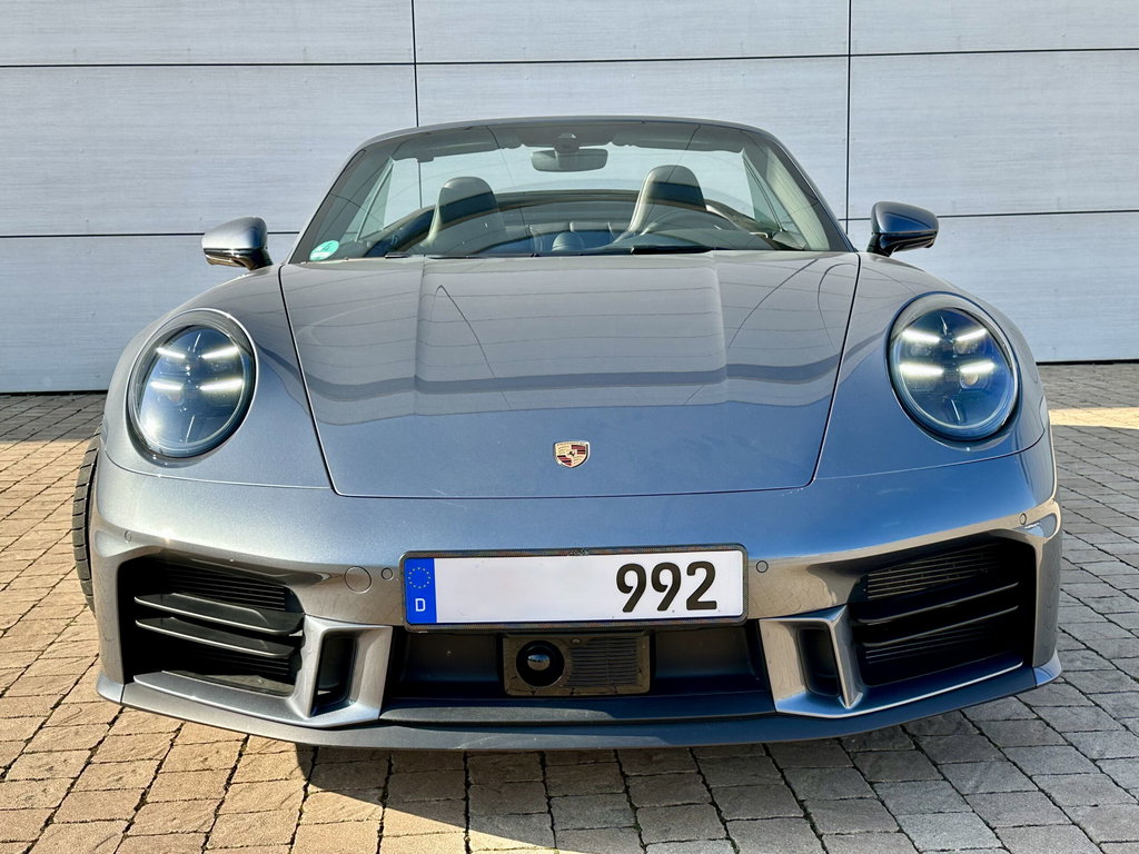 Porsche 992.2 Carrera