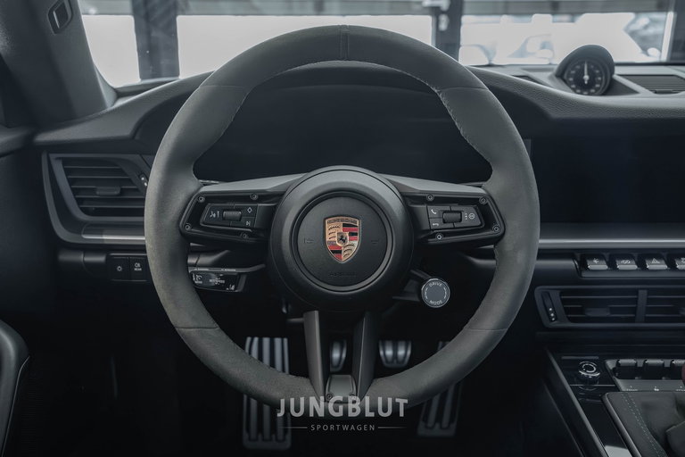 Porsche 992 Carrera T