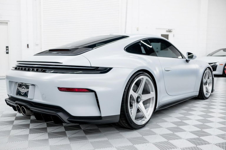 Porsche 992.2 GT3 Touring
