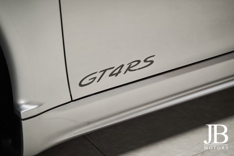Porsche 718 Cayman GT4 RS