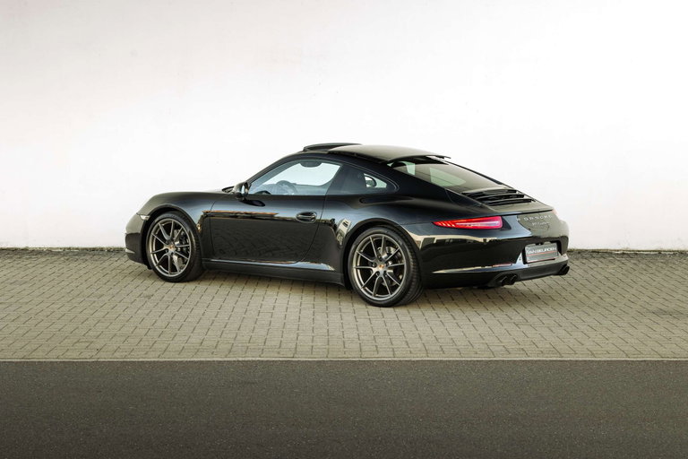 Porsche 991 Carrera