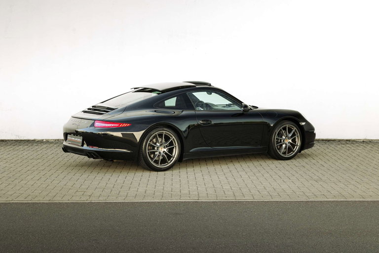 Porsche 991 Carrera
