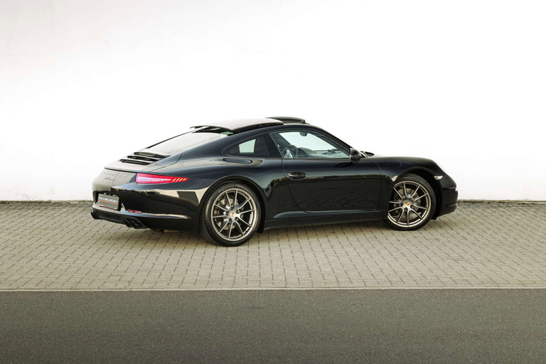 Porsche 991 Carrera