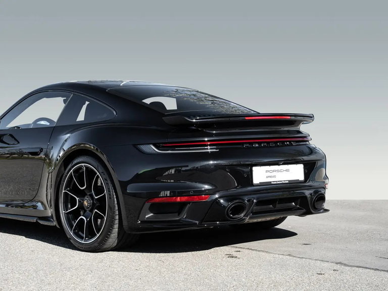 Porsche 992 Turbo
