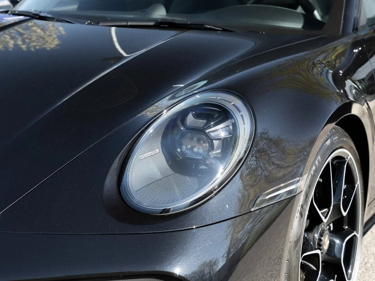 Porsche 992 Turbo