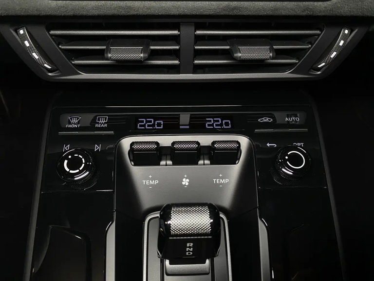 Porsche 992.2 Carrera GTS