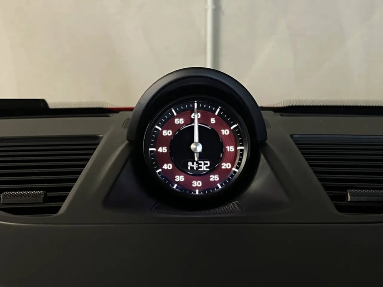 Porsche 992.2 Carrera GTS