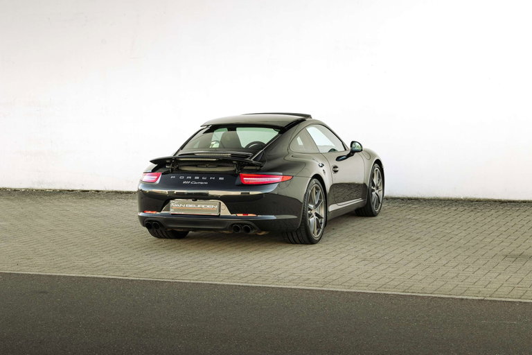 Porsche 991 Carrera