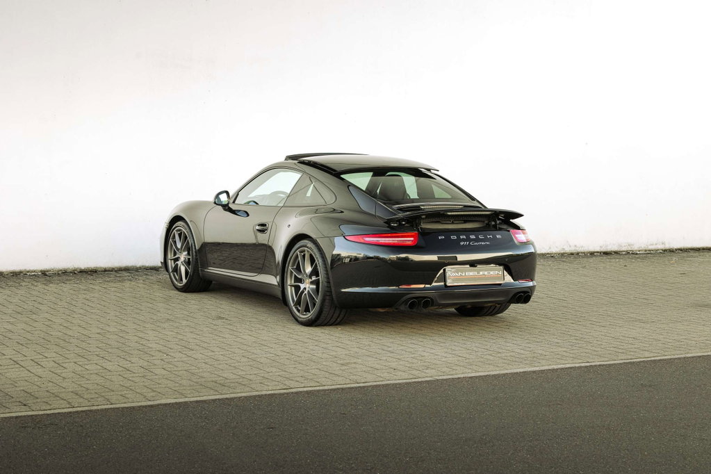 Porsche 991 Carrera
