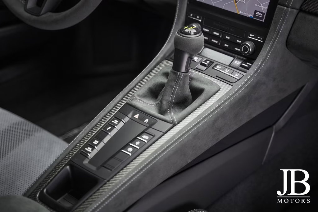 Porsche 718 Cayman GT4 RS