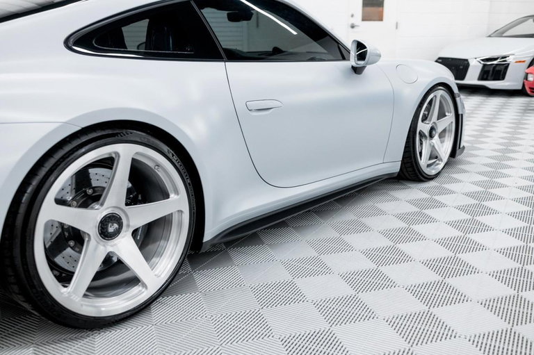 Porsche 992.2 GT3 Touring